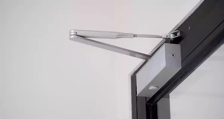 Screen Door Closer Installation in Lauderhill, FL