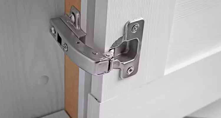 Shower Door Hinge Replacement in Lauderhill, FL