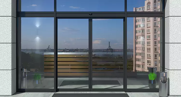 Our Patio Door Casing Repair Services in Lauderhill, FL