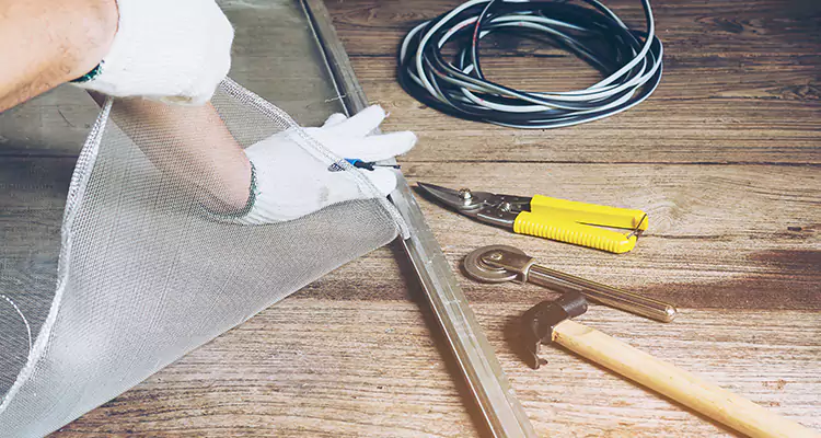 Our Pool Enclosure Mesh Repair Services in Lauderhill, FL