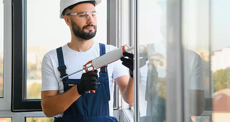 Window Frame Repair in Lauderhill, FL