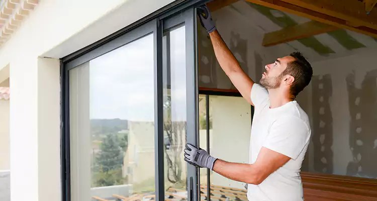 Fix Sliding Glass Door in Lauderhill, FL