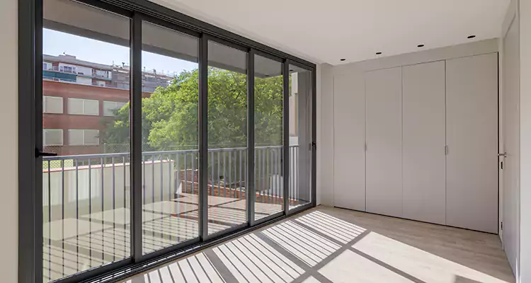 Balcony Sliding Glass Doors in Lauderhill, FL