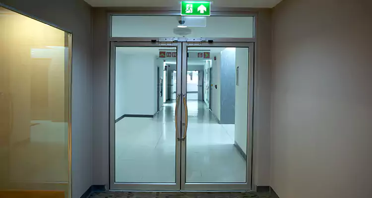 Emergency Glass Door Repair in Lauderhill, FL