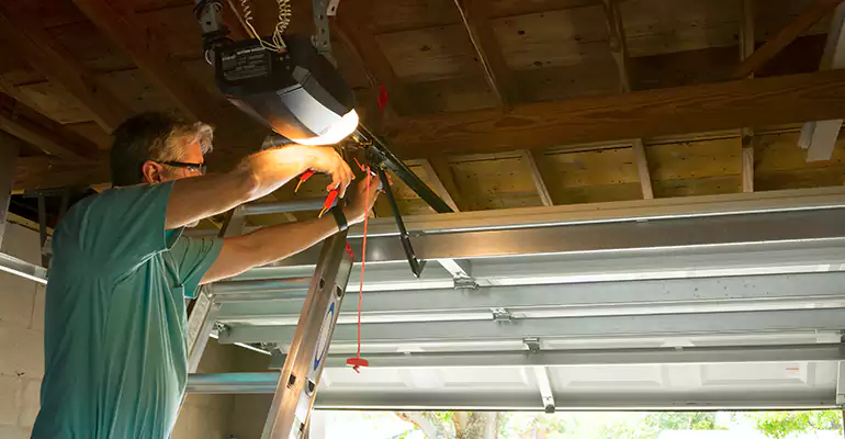 Chamberlain Garage Door Repair in Lauderhill, FL