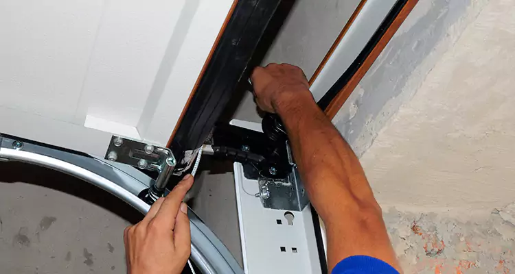 Weatherproof Door Seal Replacement in Lauderhill, FL