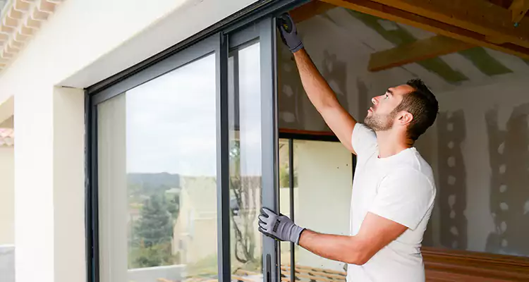 Patio Glass Panels Repair in Lauderhill, FL