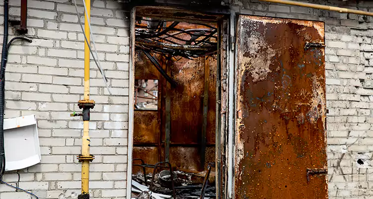 Metal Door Rust Repair in Lauderhill, FL